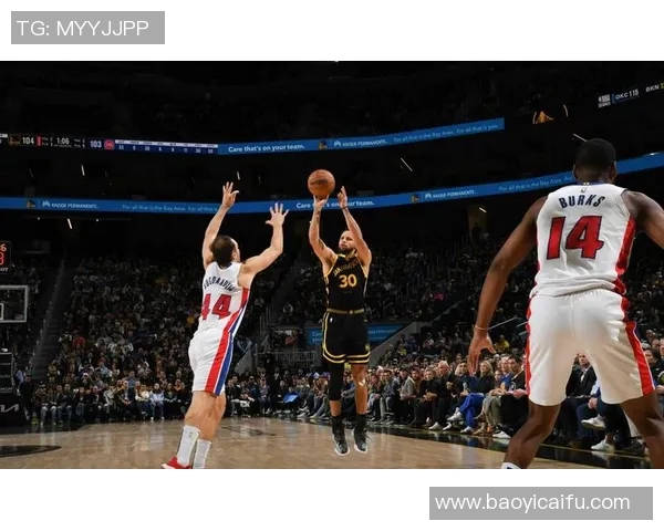 勇士与活塞在线对决精彩回顾及赛后分析全景呈现