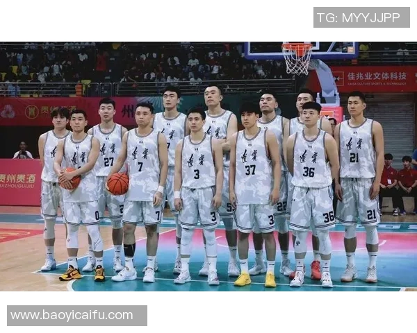 北京男篮与广东队激战决赛巅峰对决谁能问鼎冠军宝座