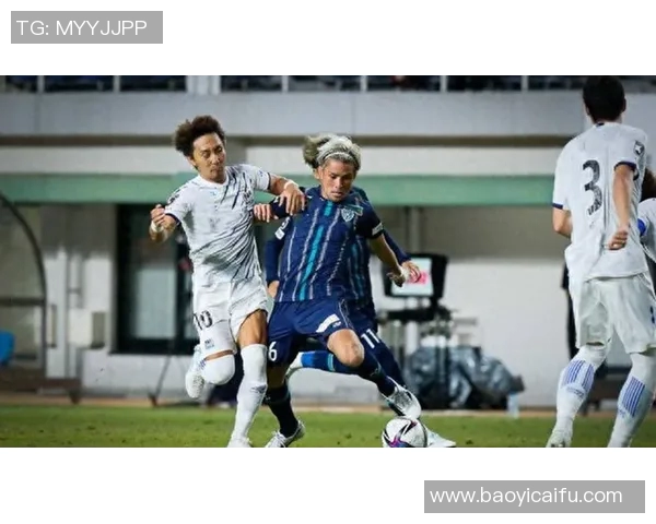 福冈黄蜂与不死鸟的激烈对决揭示了足球战术的魅力与团队精神