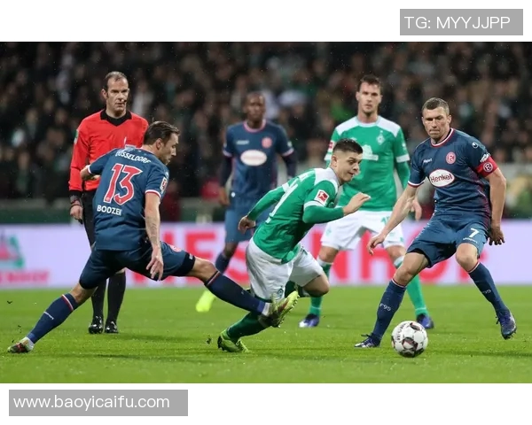 莫火车与萨兹堡的激烈对决谁能在这场比赛中笑到最后