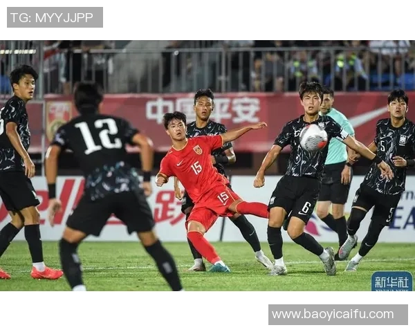 2017年中国男足与韩国男足激战回顾与精彩瞬间分析