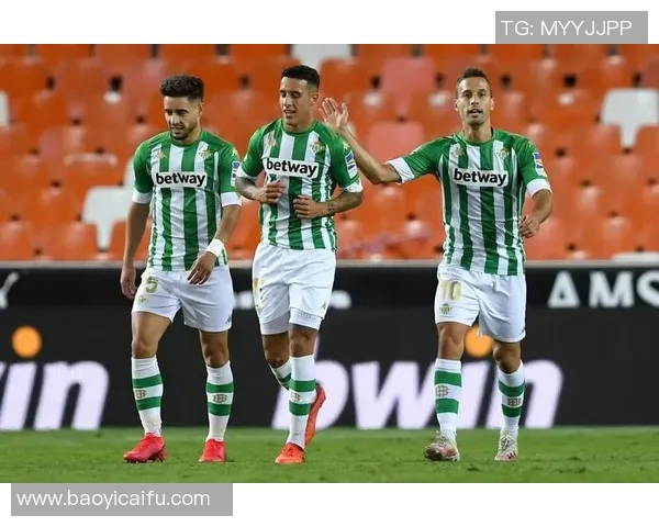 巴萨与里昂对决中黄牌数据分析及比赛影响探讨