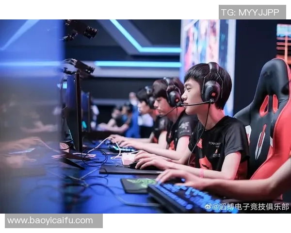 RNG在国际邀请赛中的耐力表现分析与战术解读 RNG在国际邀请赛中的耐力表现分析与战术解读