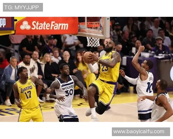 湖人勇士激战11日赛场谁将赢得这场西部对决的荣耀